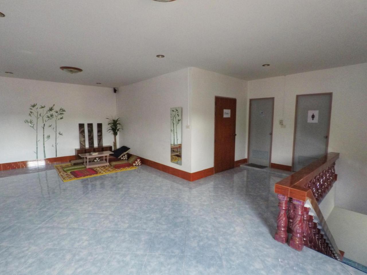 Baan Kai Hostel Bankhaj Kültér fotó