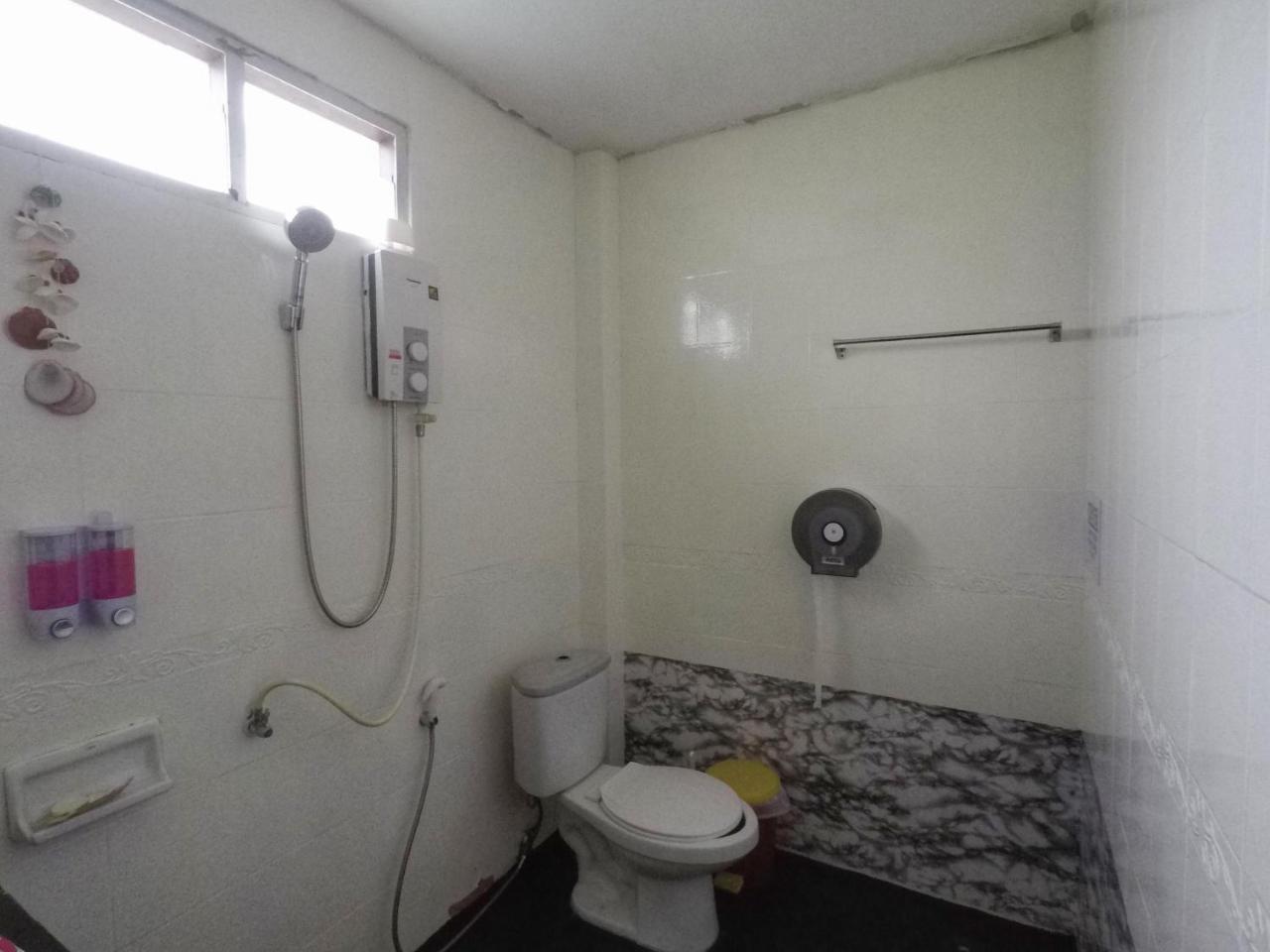 Baan Kai Hostel Bankhaj Kültér fotó