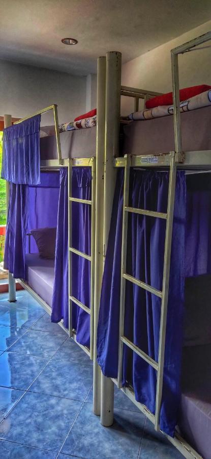 Baan Kai Hostel Bankhaj Kültér fotó
